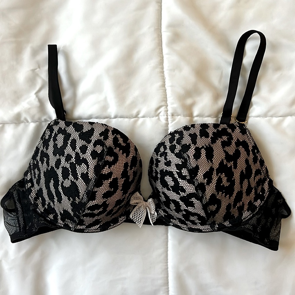 VS Bra